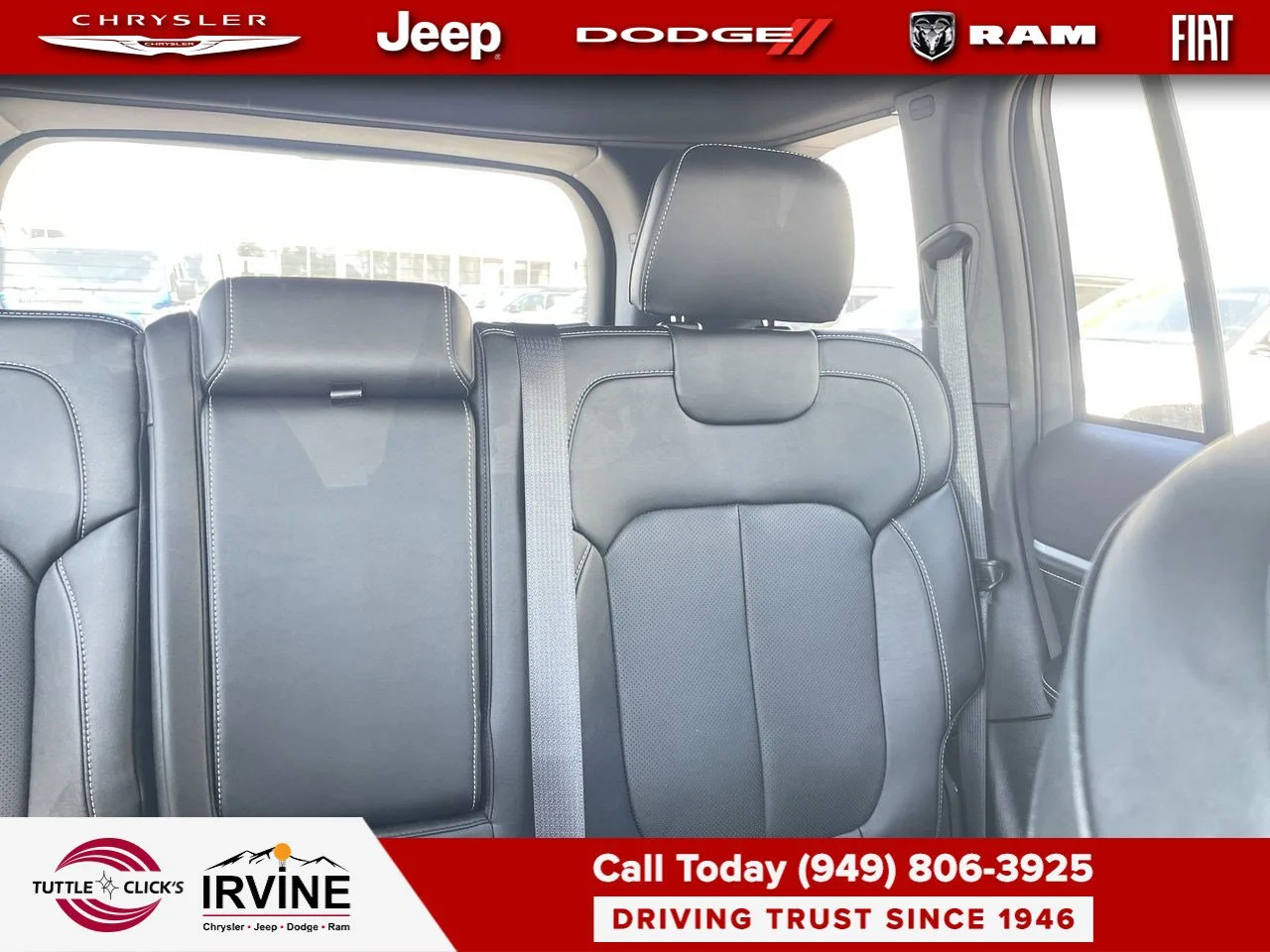 New 2027 Sting-Gray Clear-Coat Paint Jeep Limited Reserve image 6