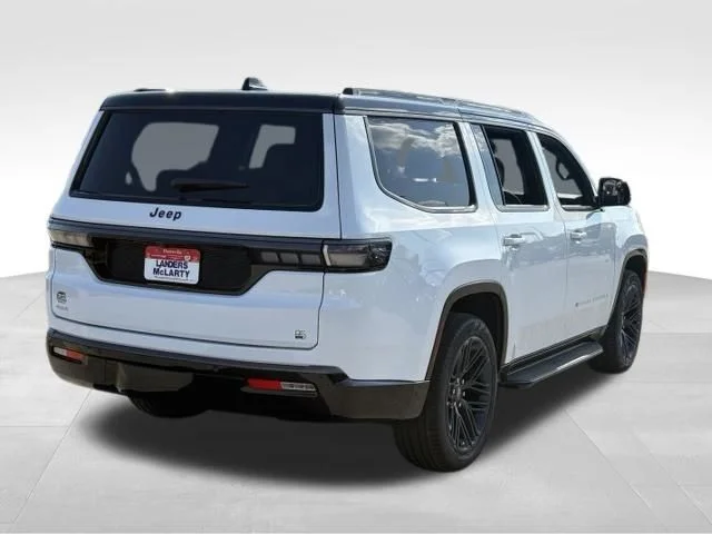 New 2026 Bright White Clear-Coat Exterior Paint Jeep 85th Anniversary Edition image 8