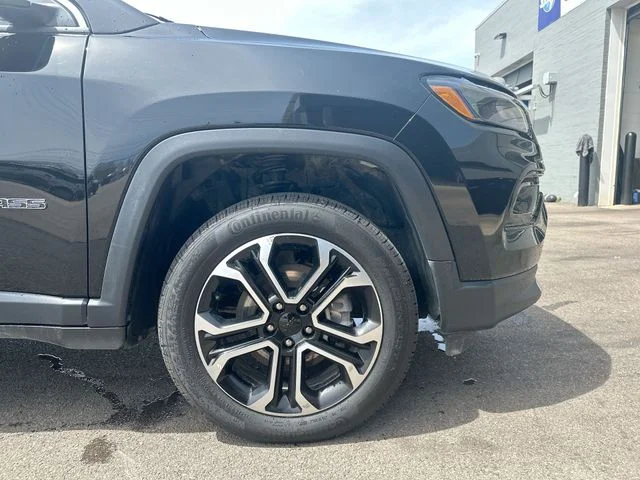 Used 2022 Black Jeep Limited image 12