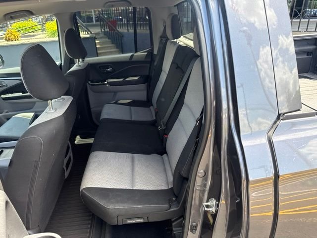 Used 2017  Honda RT image 9