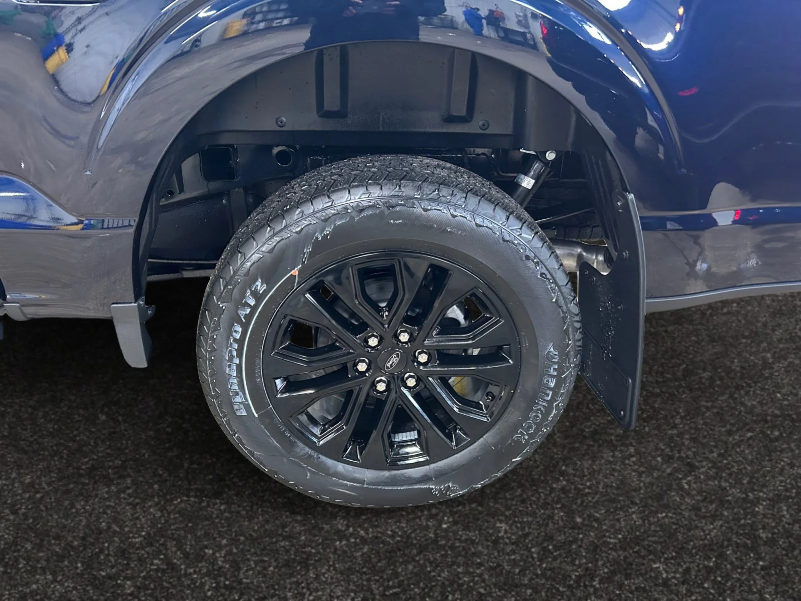 New 2026 Antimatter Blue Metallic Ford Lariat image 9
