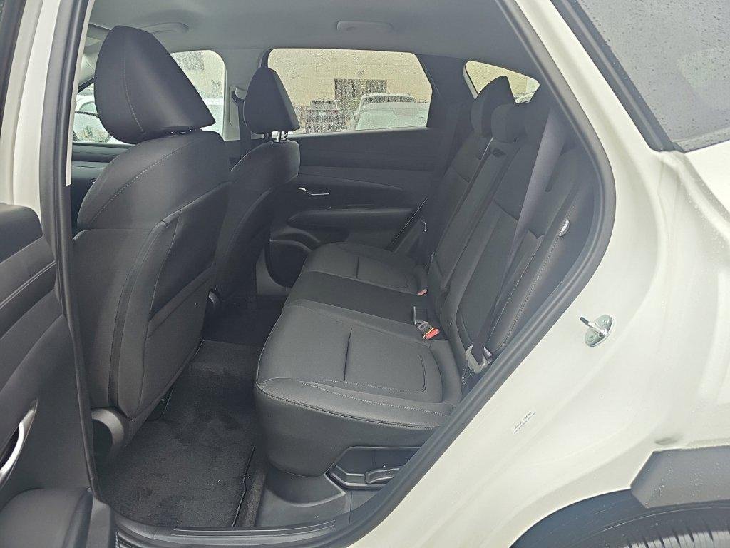 New 2026 White Hyundai SEL AWD image 27