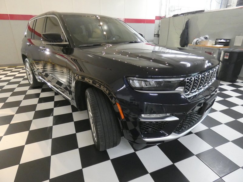 Used 2024 MIDNIGHT SKY Jeep Summit 4x4 image 3