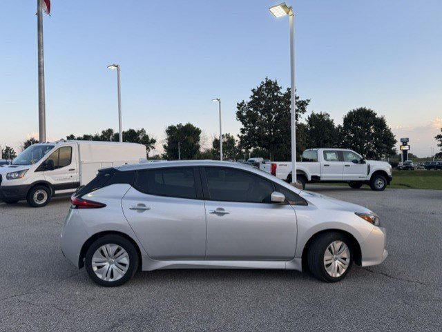 Certified Used 2024 Brilliant Silver Metallic Nissan S image 8