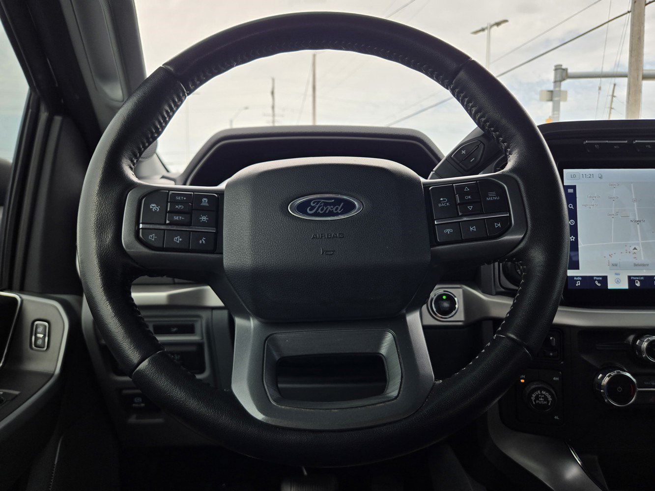 Used 2022 Antimatter Blue Metallic Ford XLT image 16