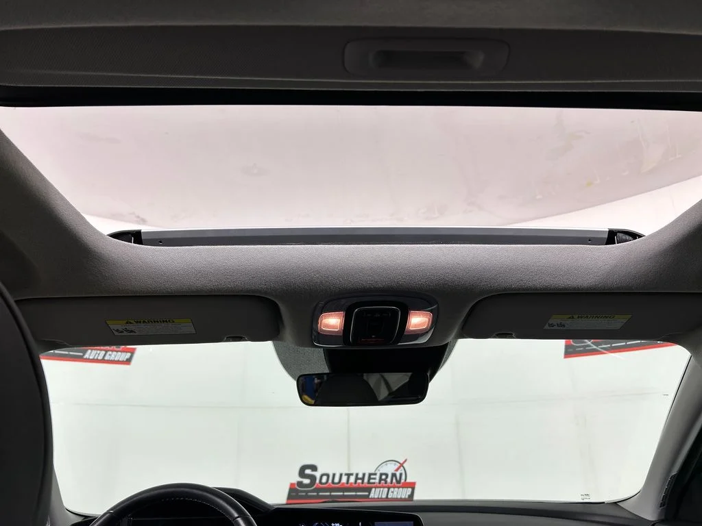 Used 2023 Silver Hyundai Limited image 19