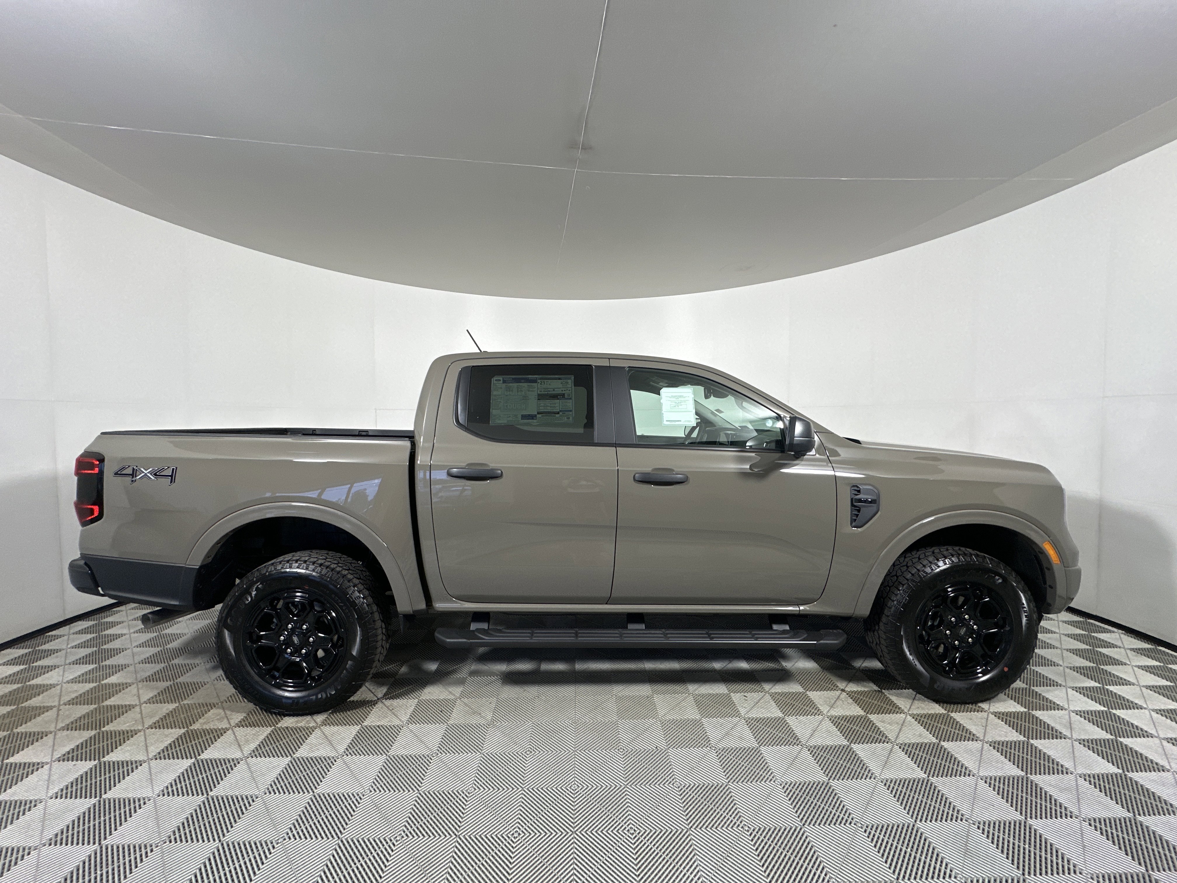 New 2026 MARSH GRAY Ford XLT image 8