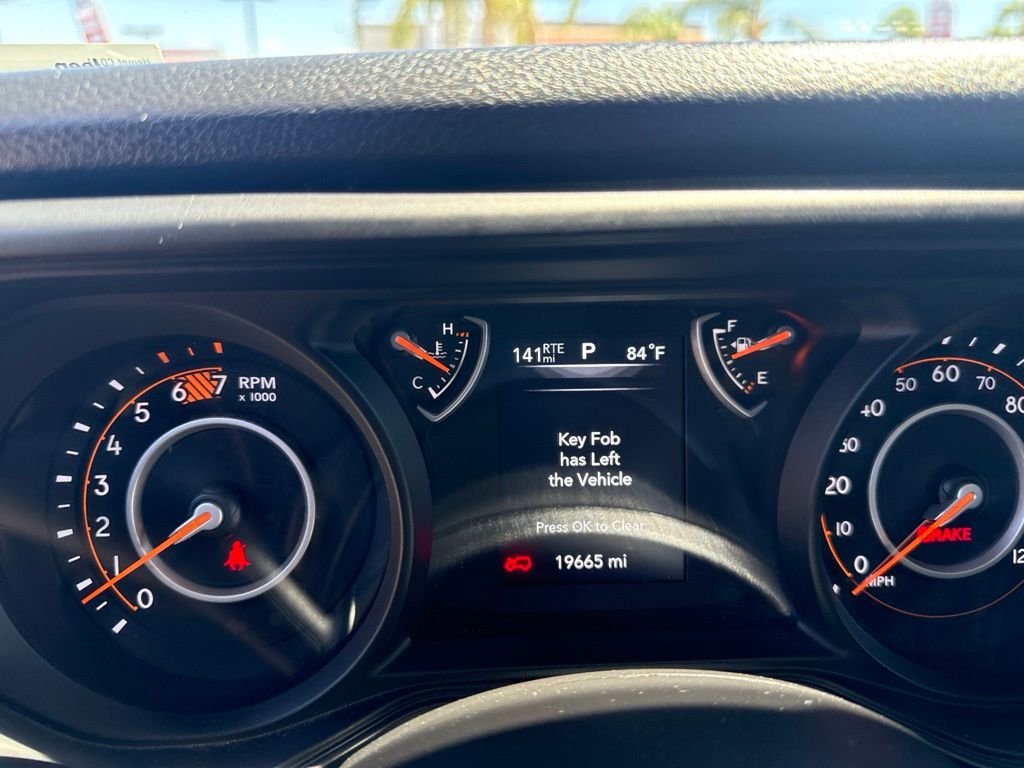 Used 2025 Black Jeep Sport S image 18
