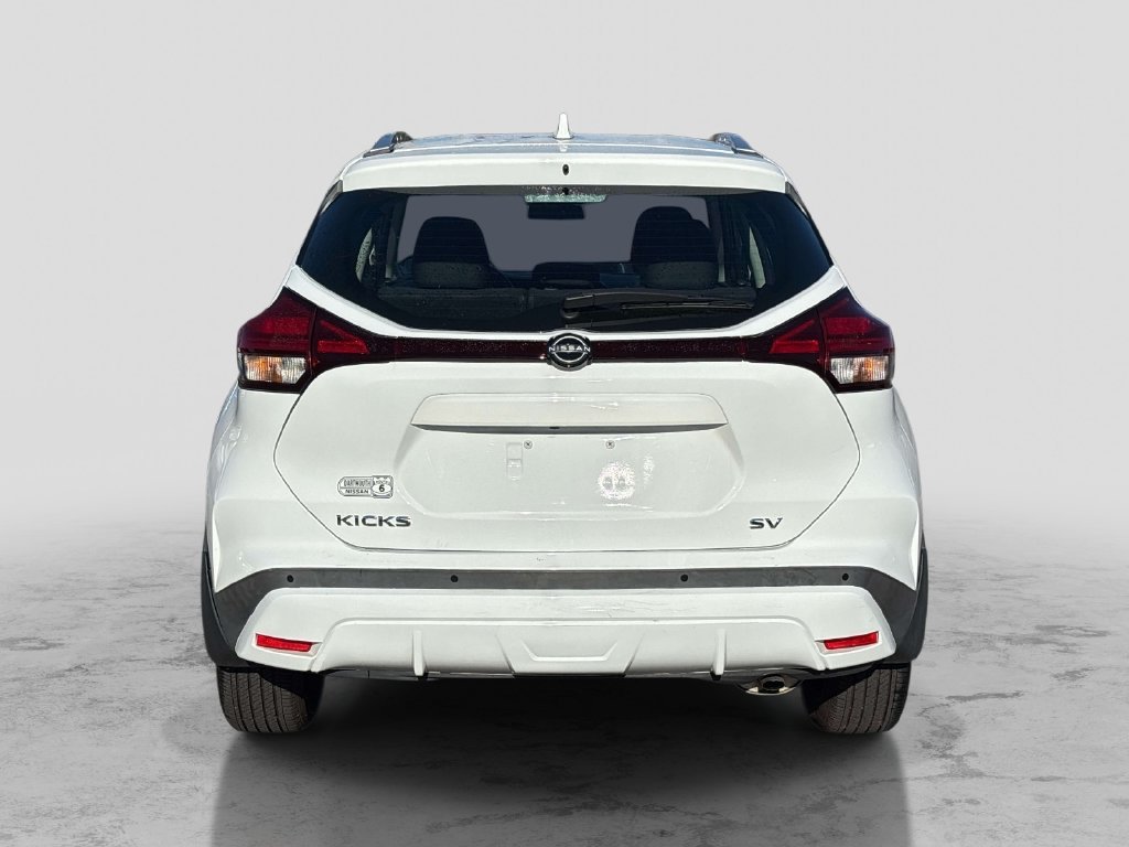 Used 2024 White Nissan SV image 4
