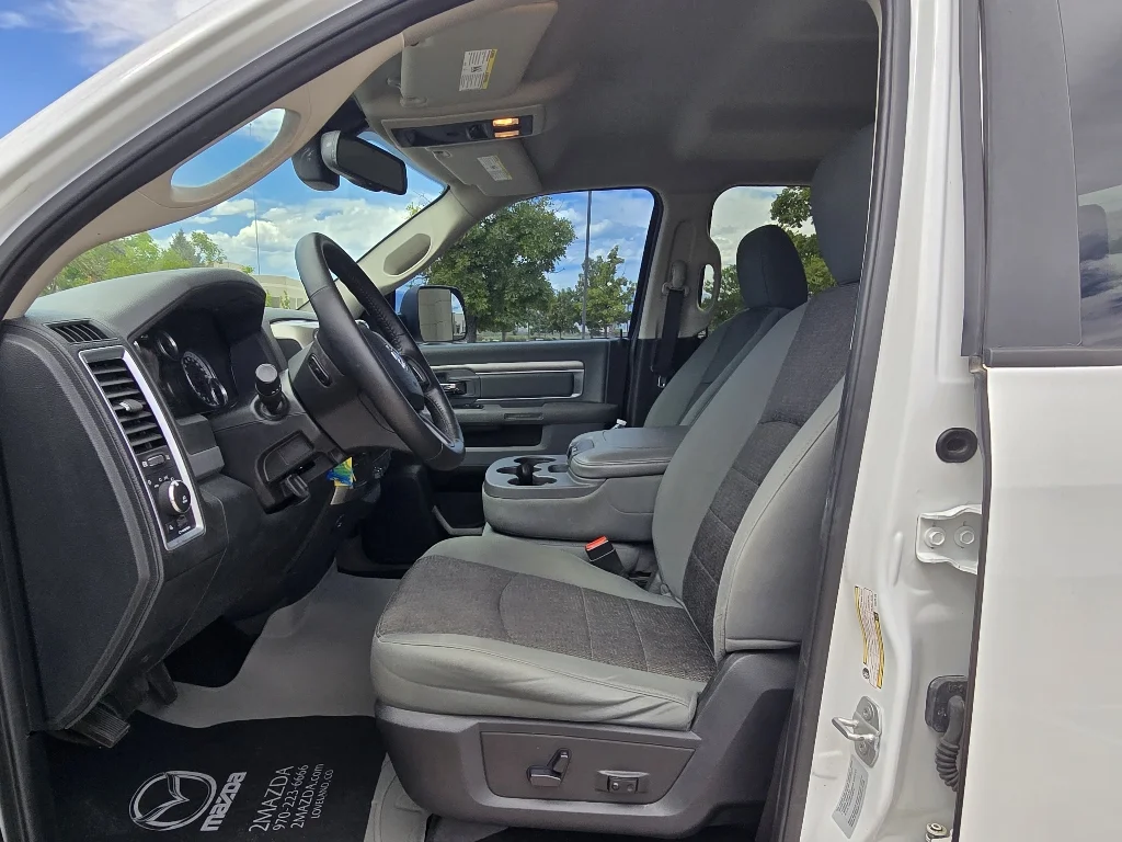 Used 2015 Bright White Clearcoat Ram Big Horn image 14