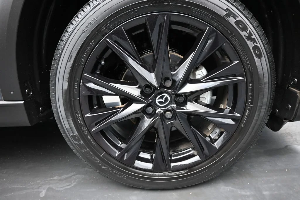 Used 2024 Gray Mazda 2.5 S Carbon Edition image 10