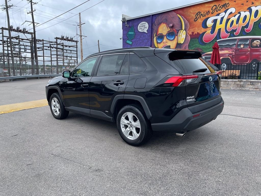 Used 2021 Black Toyota XLE image 3