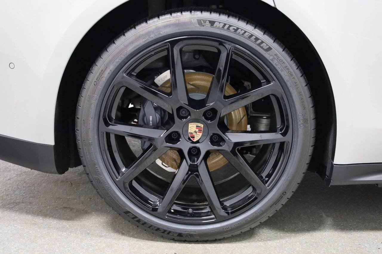 New 2026 Chalk Porsche 4 image 36