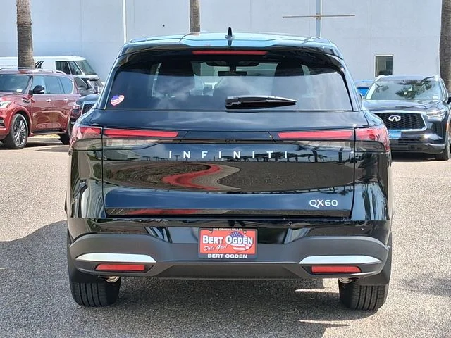 New 2027 BLACK OBSIDIAN INFINITI Pure FWD image 5