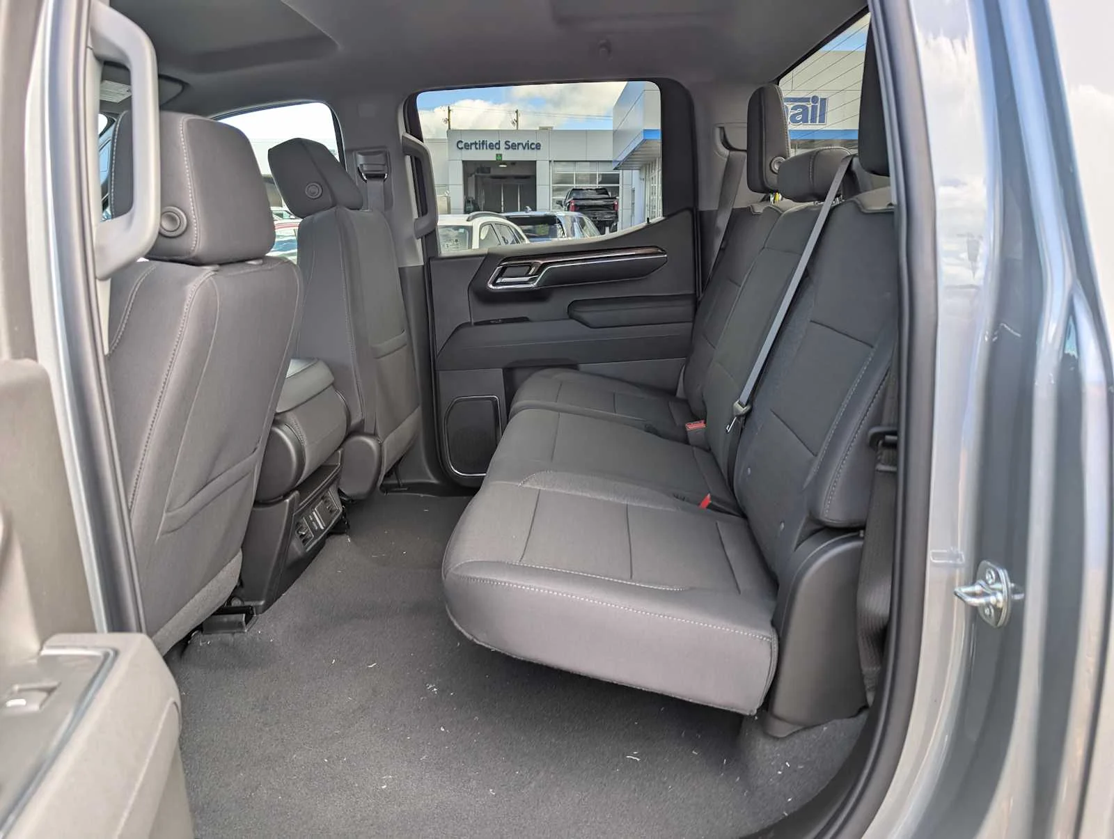 New 2026 Sterling Gray Metallic Chevrolet LT image 17
