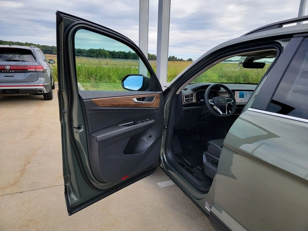2026 Volkswagen Atlas SE w/Tech - Photo 27
