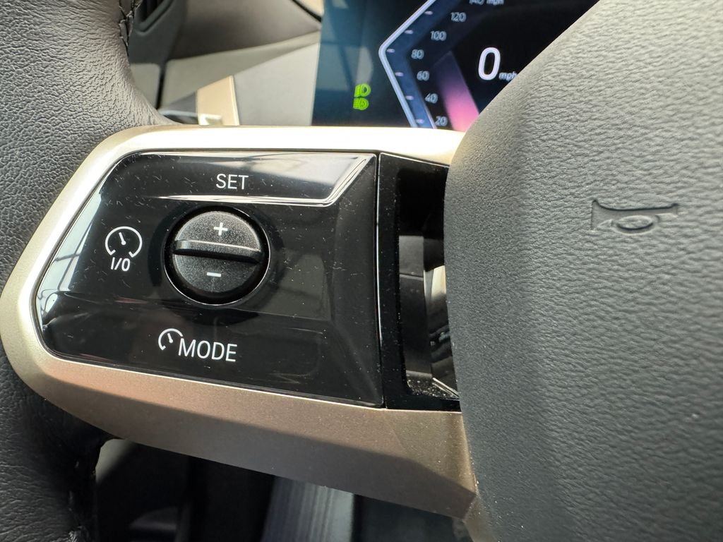2026 BMW iX 60 - Photo 17