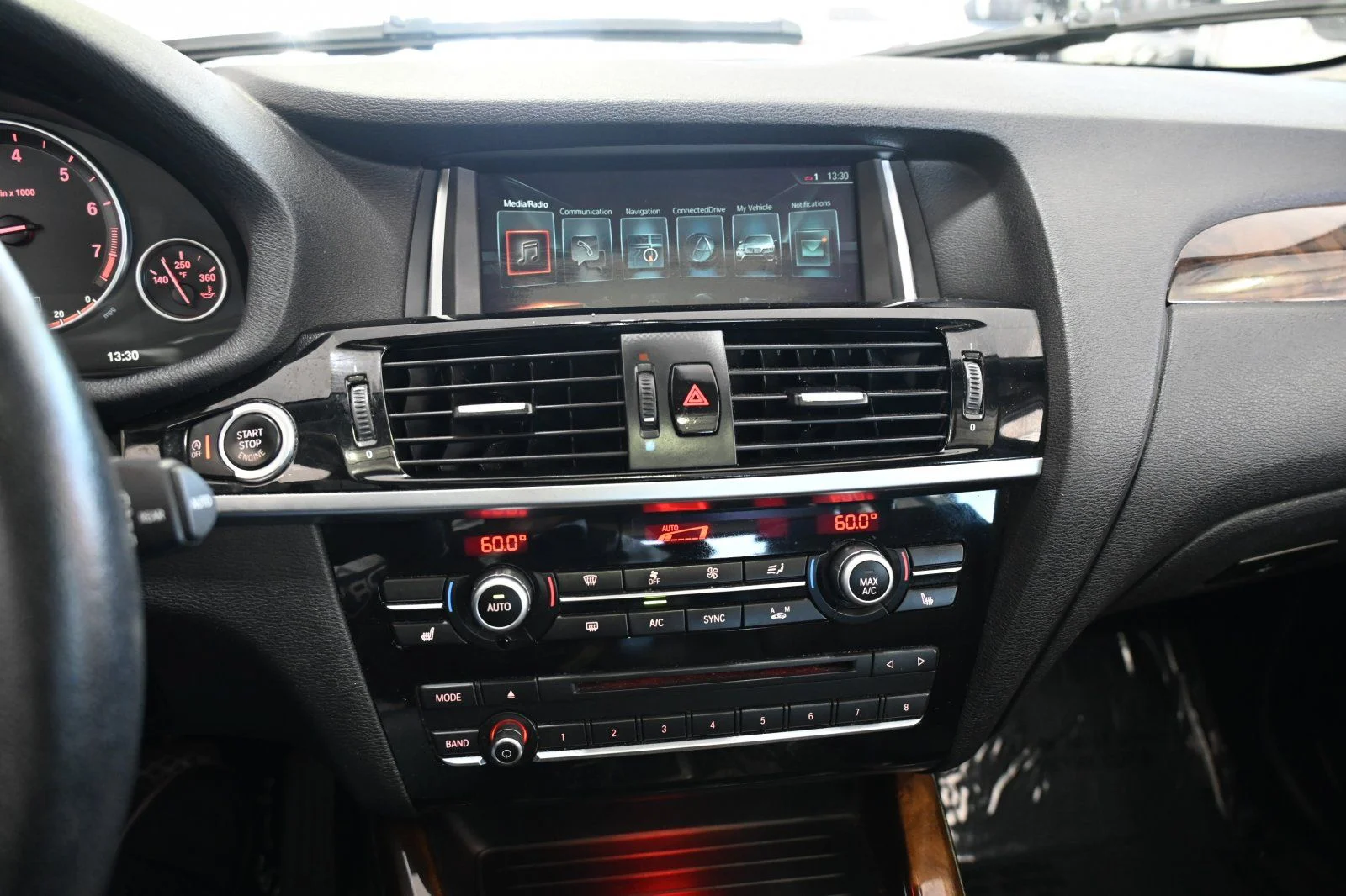 Used 2017 Glacier Silver Metallic BMW xDrive28i image 6