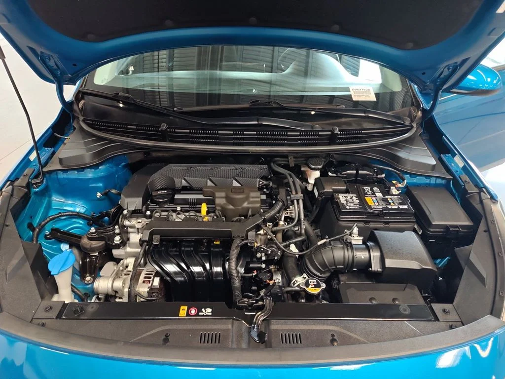 Used 2022 Blue Kia S image 24
