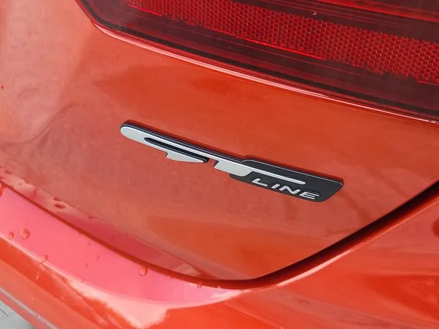 Used 2023 Orange Kia GT-Line image 9