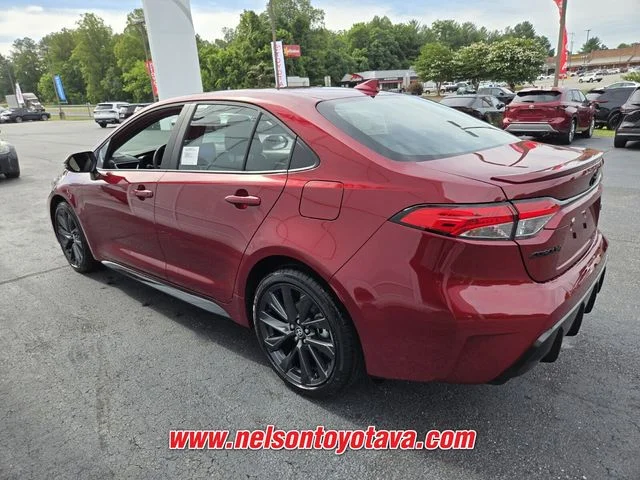 New 2026 Ruby Flare Pearl Toyota SE image 4