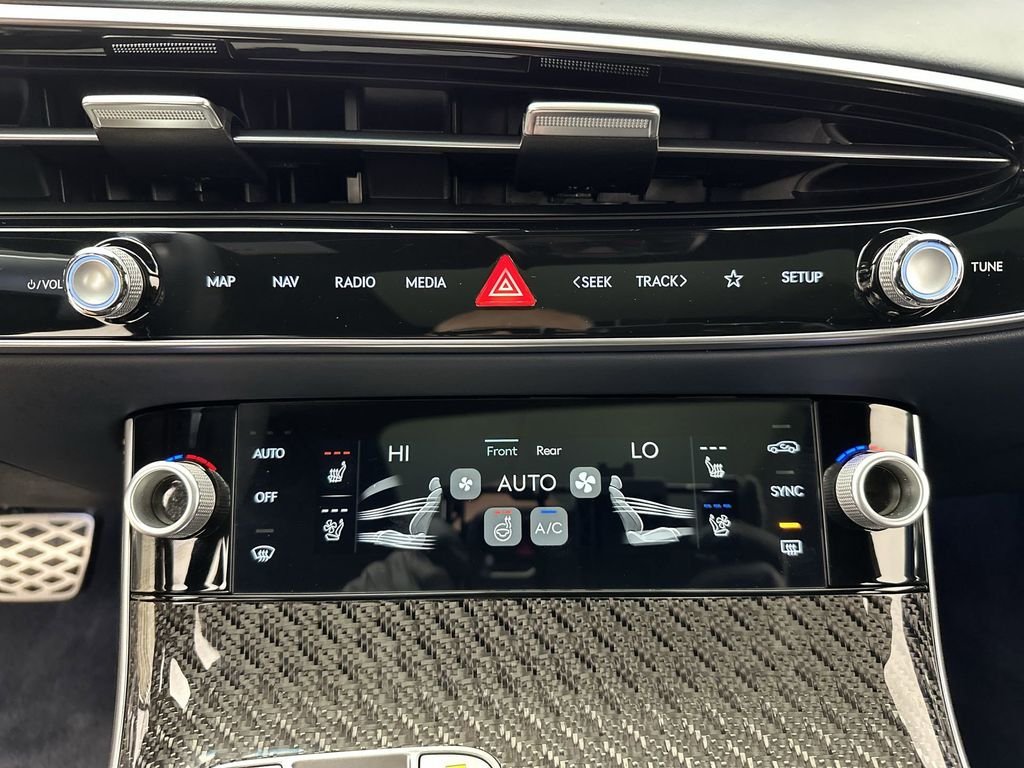 2026 GENESIS GV70 Sport Prestige - Photo 19