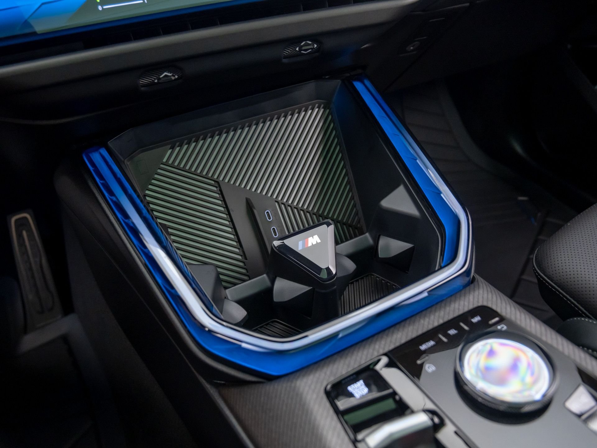 2025 BMW X3 30 - Photo 25