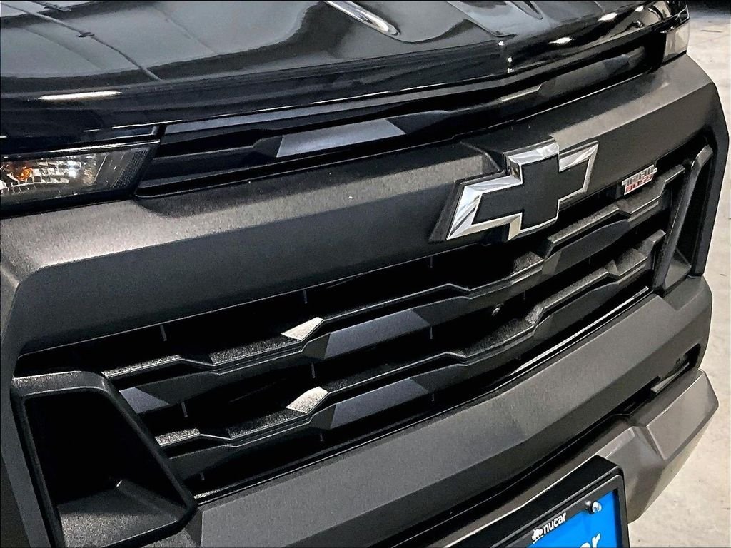 Used 2023 Black Chevrolet Trail Boss image 33