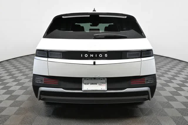 New 2026 Atlas White Hyundai SEL image 8