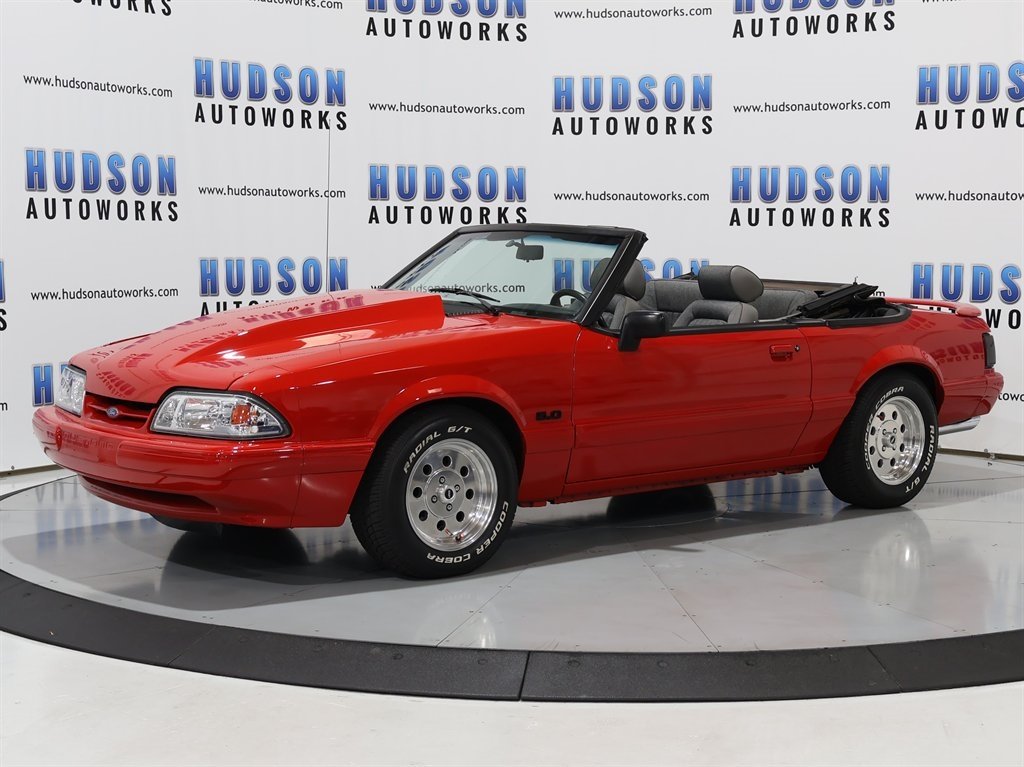 1993 Ford Mustang LX Convertible photo 2