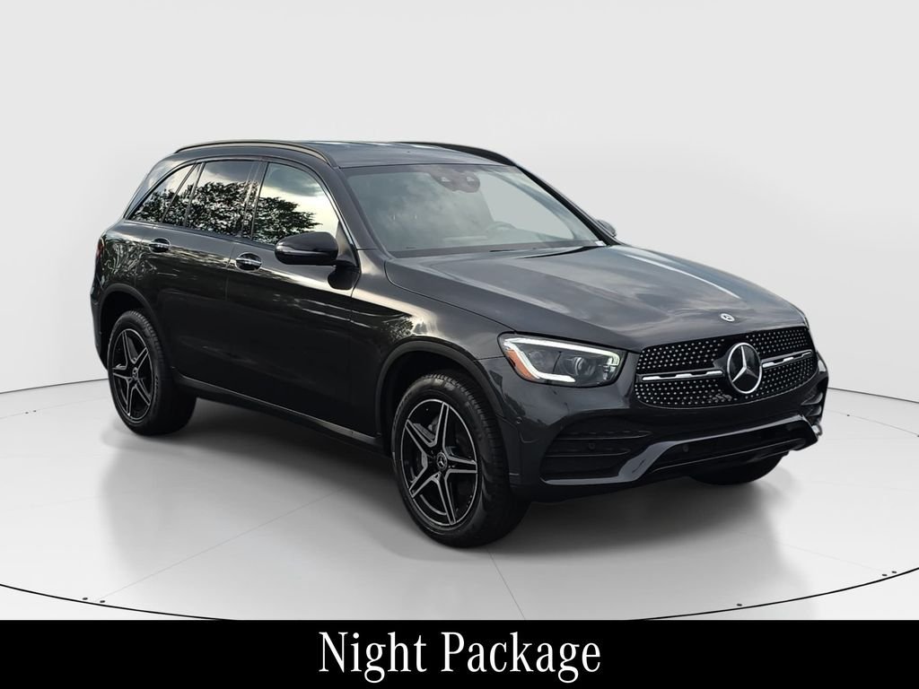 Certified Used 2022 Gray Mercedes-Benz GLC 300 image 3