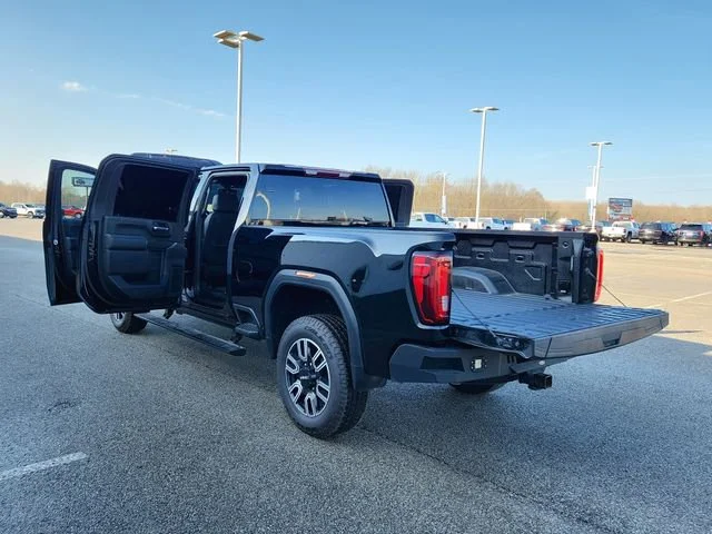 2022 GMC Sierra 2500HD AT4 - Photo 11