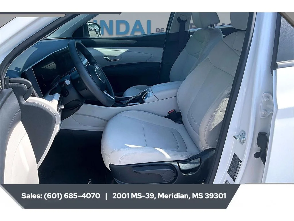 Used 2026 Serenity White Pearl Hyundai SE image 18