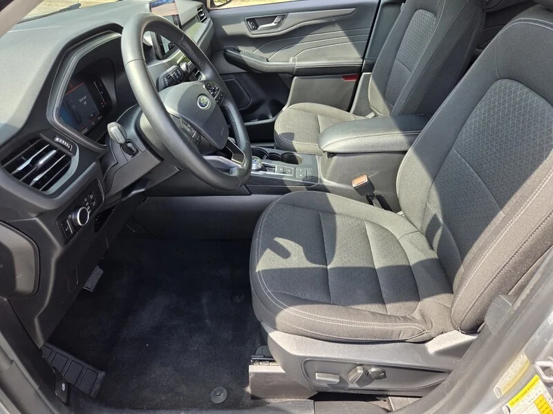 Used 2024 Silver Metallic FORD ACTIVE image 9