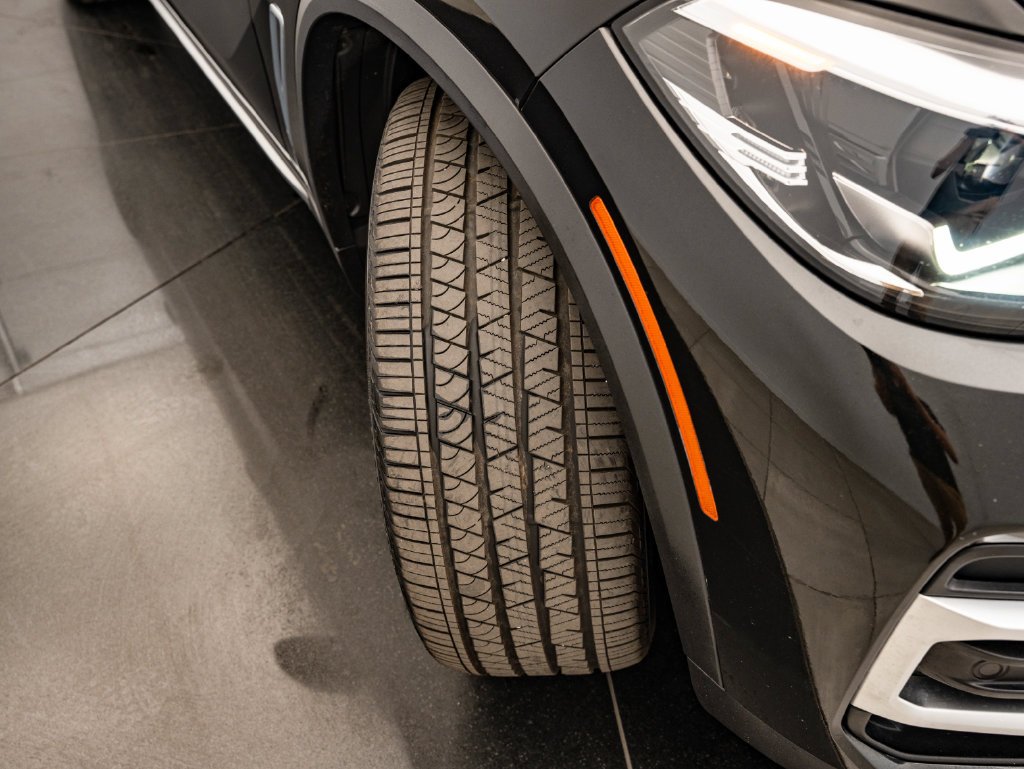 Used 2023 Black Sapphire Metallic BMW xDrive40i image 53