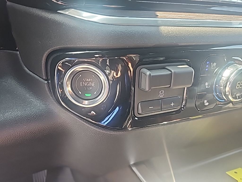 2026 GMC Sierra 3500HD SLT - Photo 18