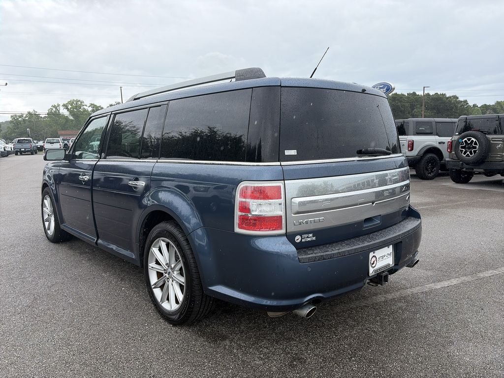 Used 2019 Blue Ford Limited image 6