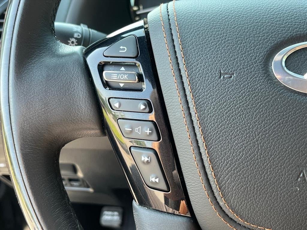 Used 2024 Black INFINITI SENSORY AWD image 22