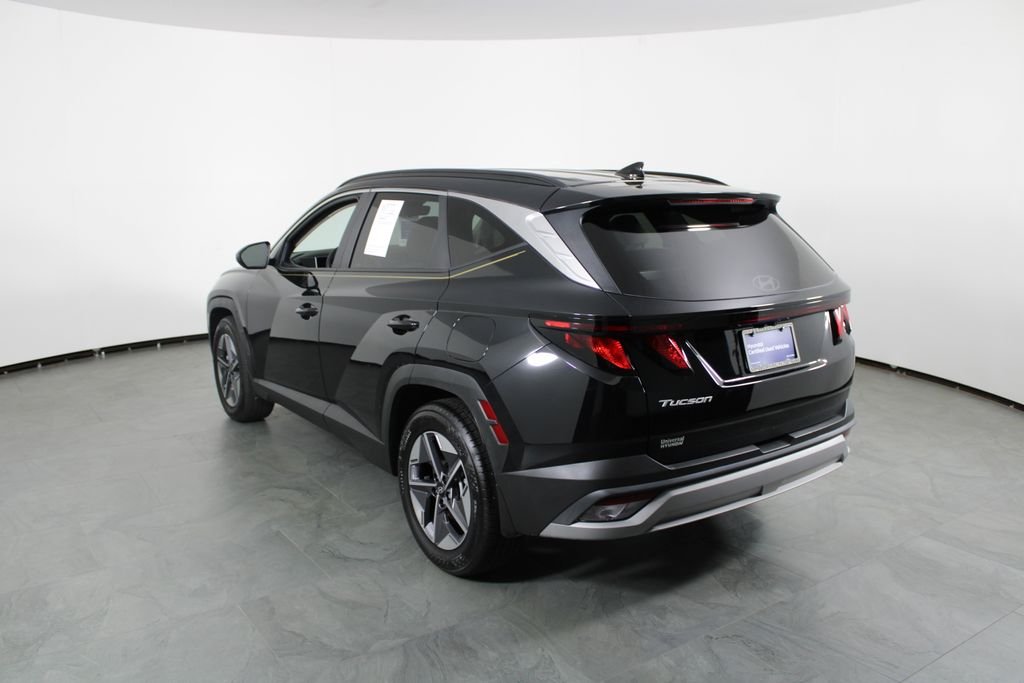 Certified Used 2026 Black Hyundai SEL image 4