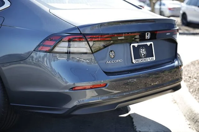 New 2026 Meteorite Gray Metallic Honda LX image 9