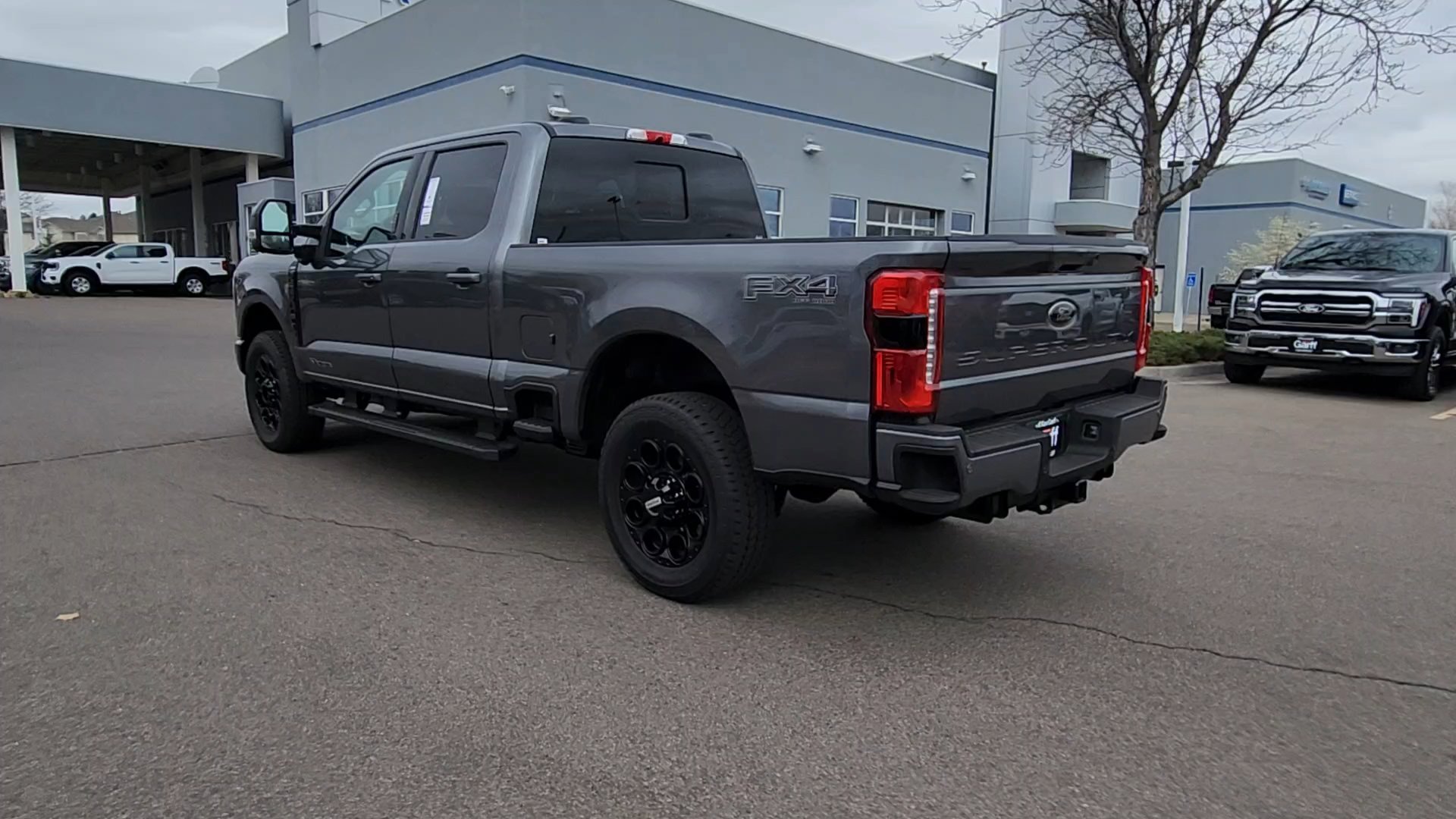 New 2026 Carbonized Gray Metallic Ford LARIAT image 21