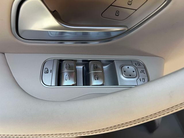 Certified Used 2025 Gray Mercedes-Benz Maybach GLS 600 image 19