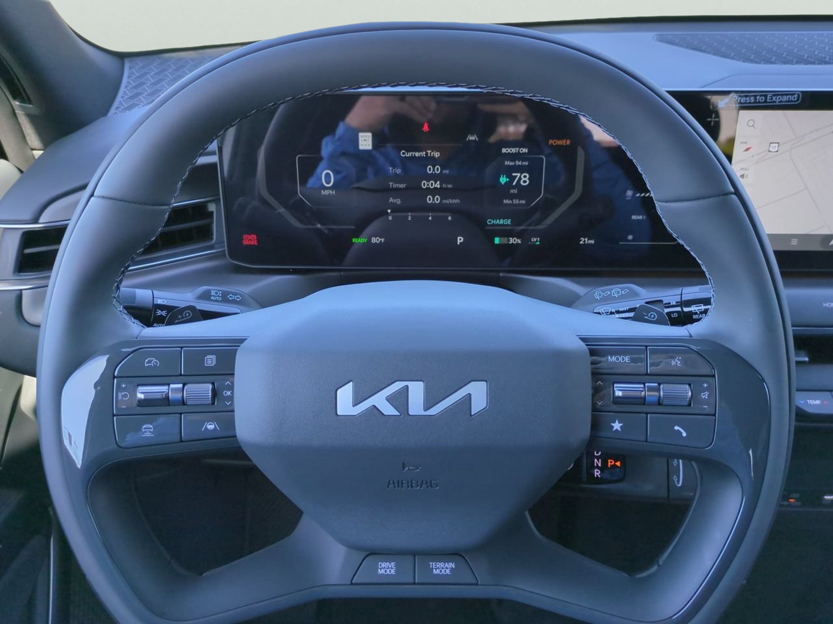 New 2026 Ivory Silver Kia Land AWD image 33