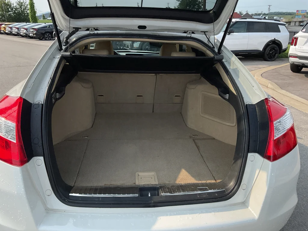 Used 2010 White Honda EX-L image 15