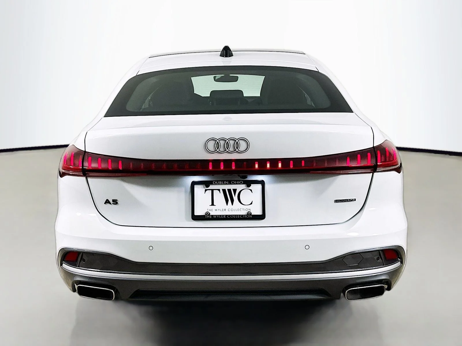 Used 2025 White Audi  image 6