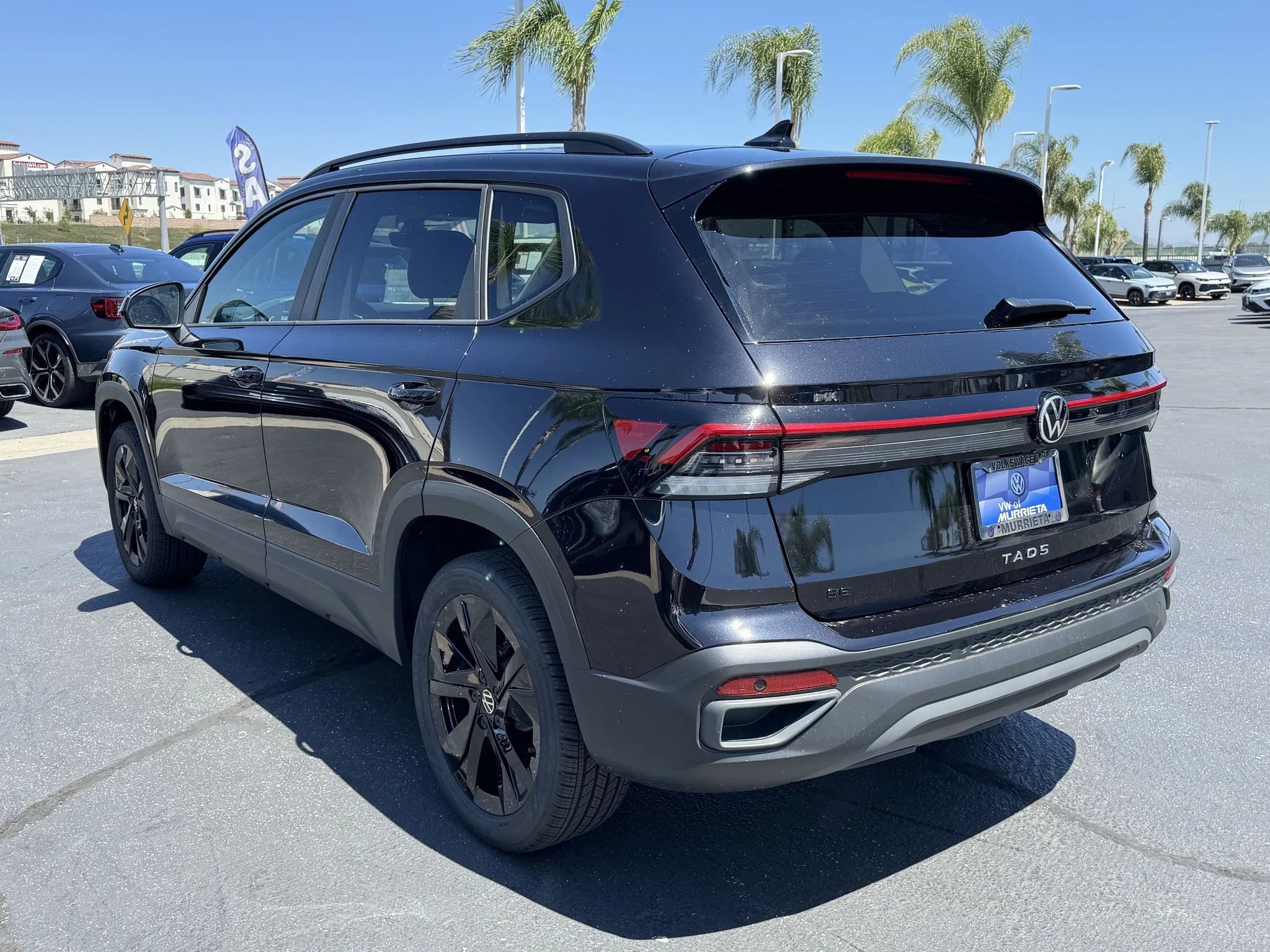 New 2026 Deep Black Pearl Volkswagen SE Black image 5