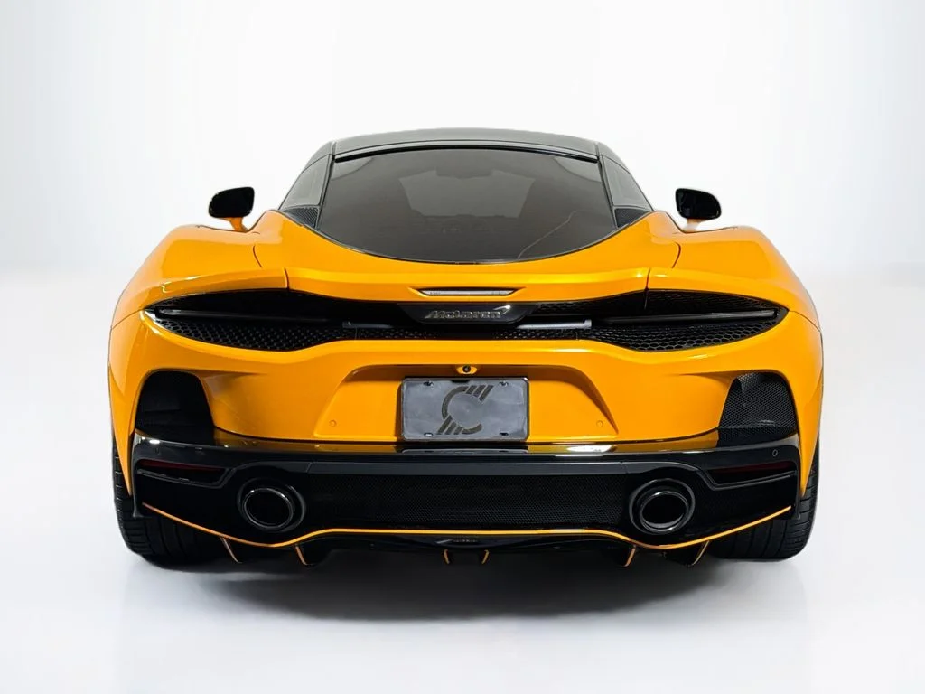 Certified Used 2023 McLaren Orange McLaren  image 4
