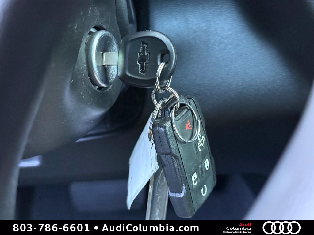 Used 2021 Black Chevrolet Custom image 27