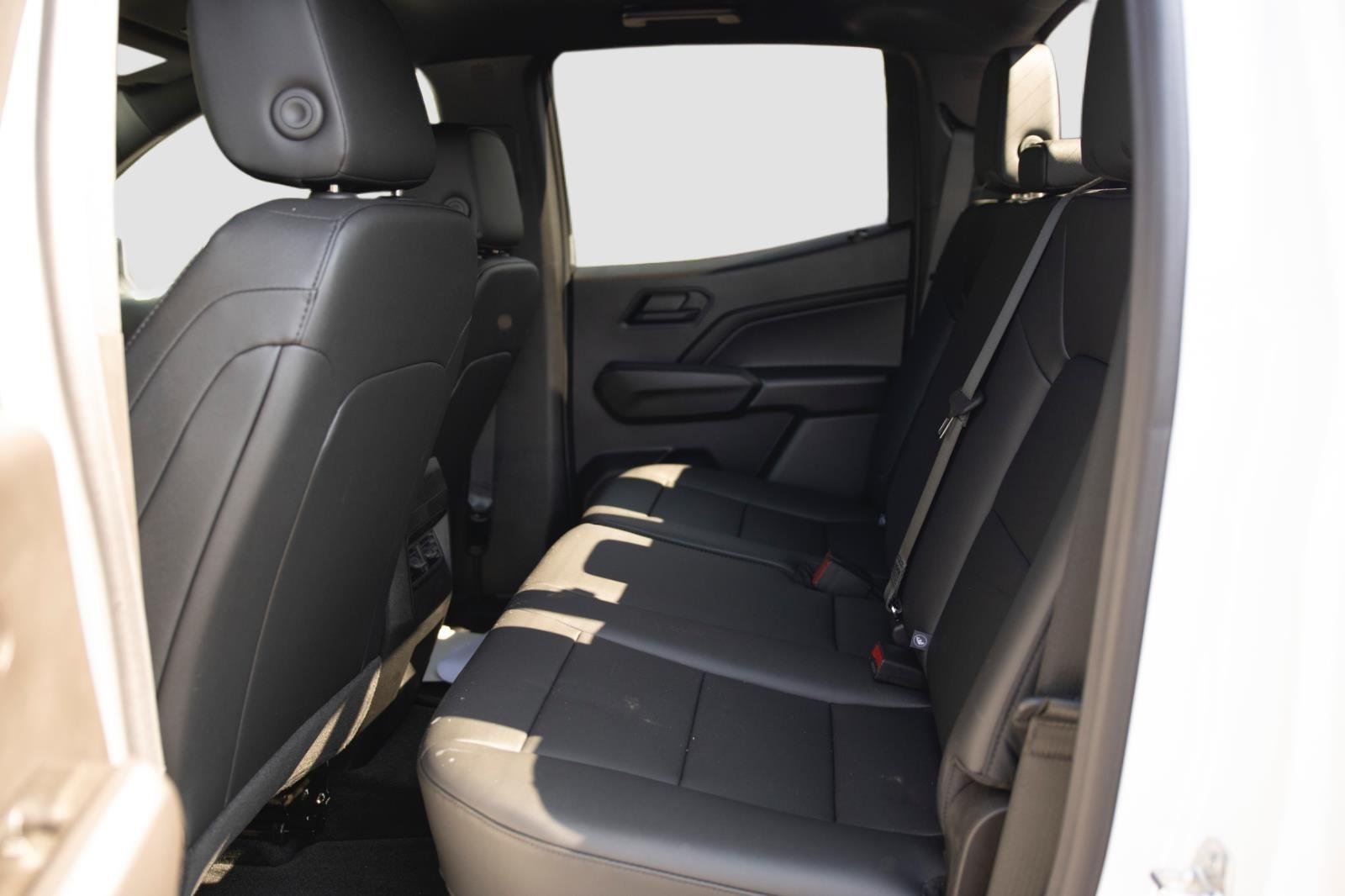 2026 Chevrolet Colorado Trail Boss - Photo 22