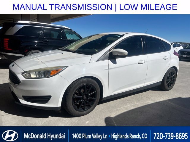 Used 2015 White Ford SE image 1